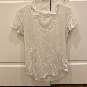 Lululemon love t shirt v neck